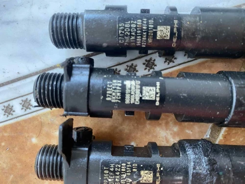 Injecteur Delphi 2.0hdi +pompe hp(doseur)+alternateur 
