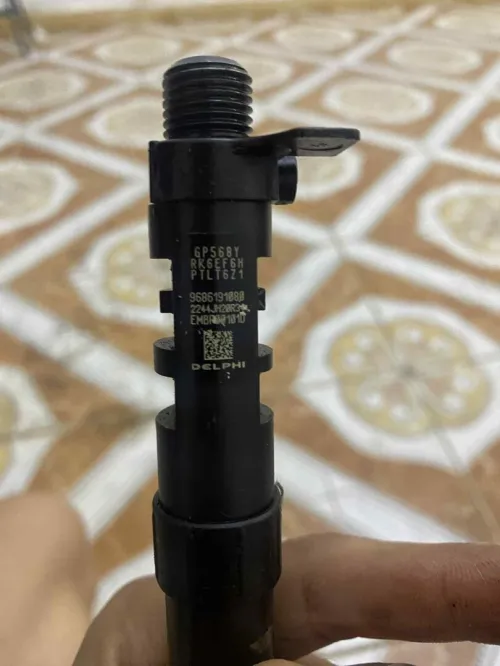 Injecteur Delphi 2.0hdi +pompe hp(doseur)+alternateur 