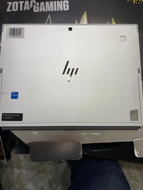 Laptop