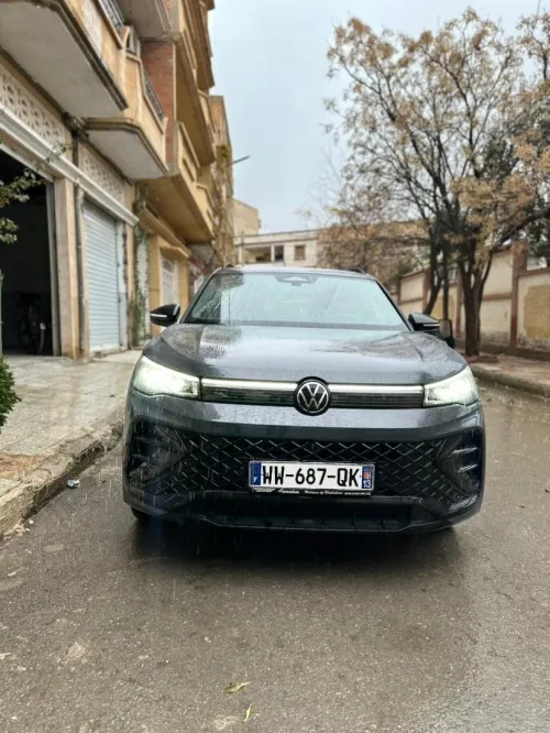 Volkswagen Tiguan 2025 Rline black