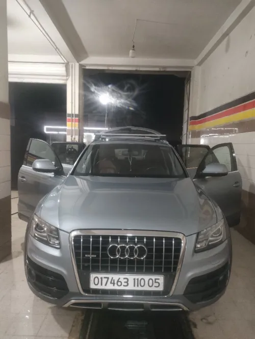 Audi Q5 2010 Off Road