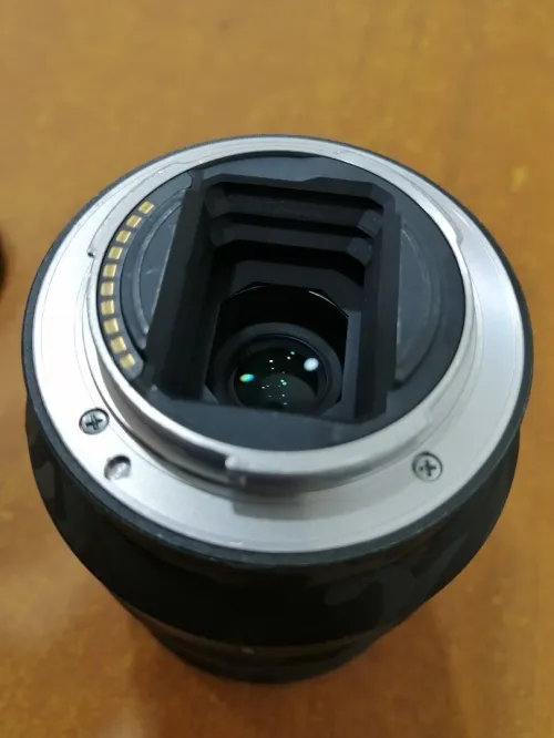  Objectif SONY Zeiss T* FE 16-35 mm f/4 ZA OSS avec skin protector
