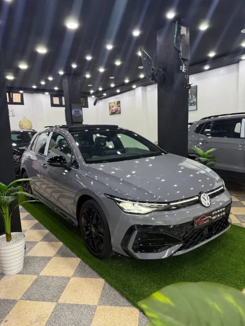 Volkswagen Golf 8 2026 R Black Edition 