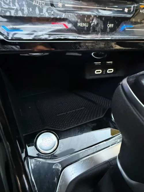 Volkswagen T-Roc 2026 Black magic