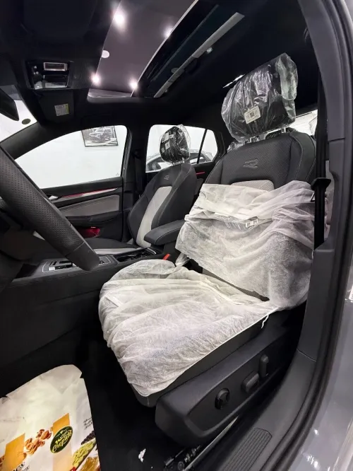 Volkswagen Golf 8 2026 R Black Edition 