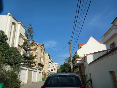 Location Appartement Niveau de villa F3 Alger Dely brahim