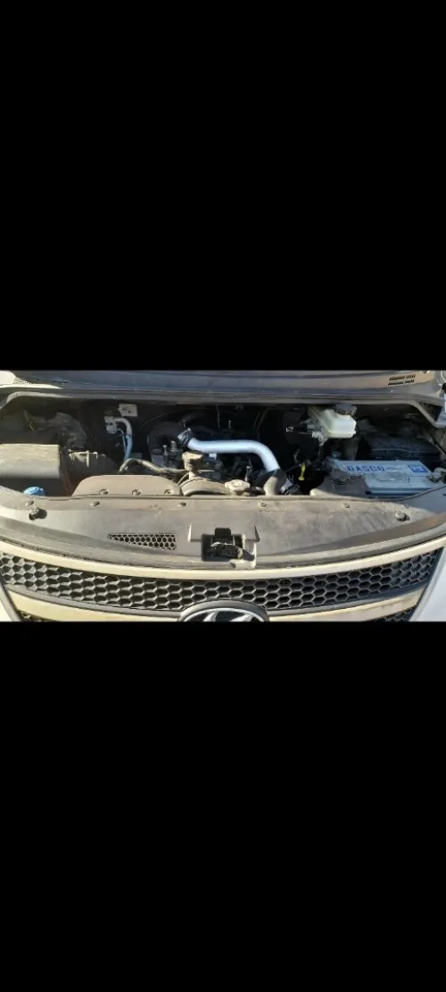 Hyundai H1 2012