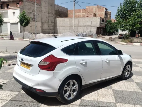 Ford Focus 5 portes 2013 