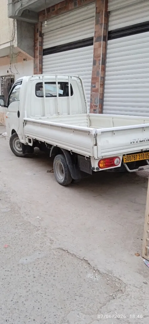 Hyundai H100 2010