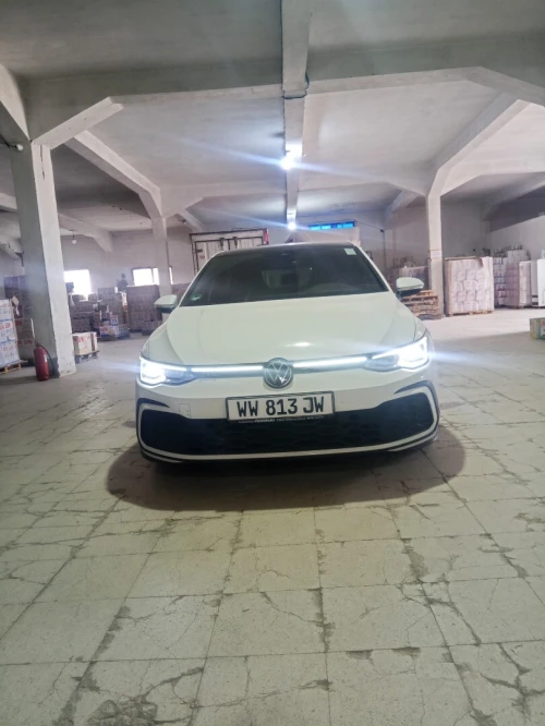 Volkswagen Golf 8 2021 GTE