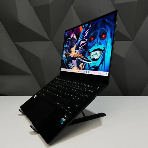 SAMSUNG GALAXYBOOK 2 PRO / I5 1240P / INTEL IRIS XE / 8GB DDR5 / 256GB NVME / OLED 14"