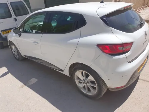 Renault Clio 4 2016 Limited 2