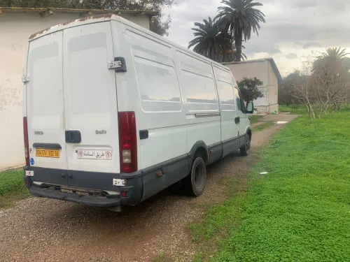 Iveco إيفيكو Iveco 2002 Daily