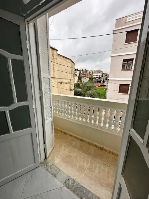 Location Appartement Niveau de villa F3 Alger Douera