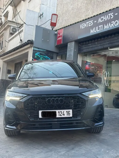 Audi Q3 2024 S LINE