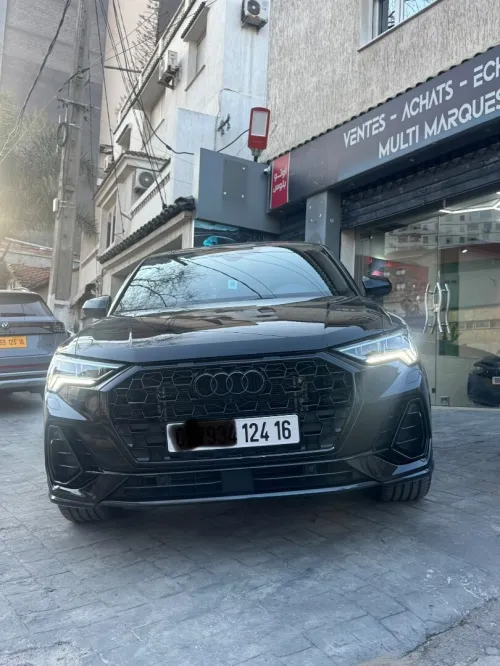 Audi Q3 2024 S LINE
