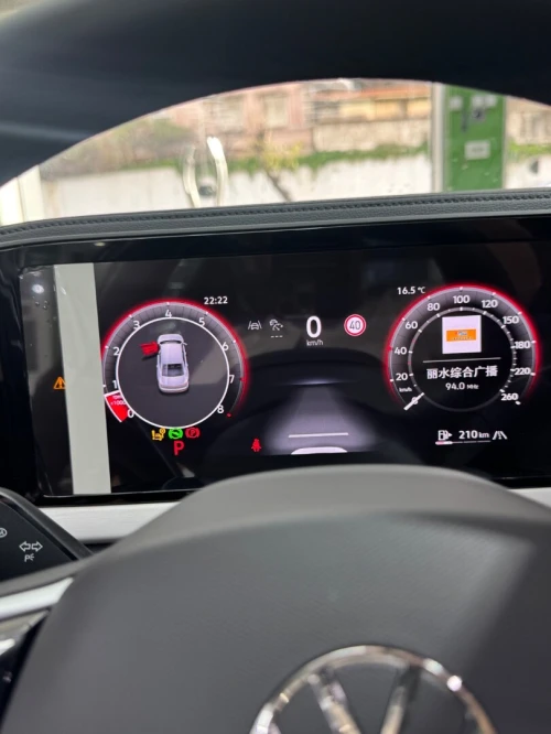 Volkswagen Passat 2025 Pro pack black