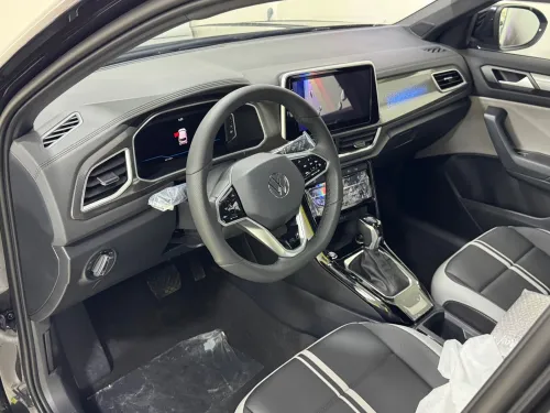 Volkswagen T-Roc 2025 R- Line Edition 