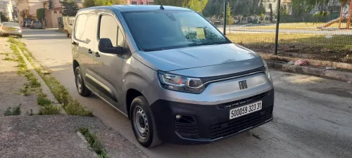 Fiat Doblo 2023 Italienne