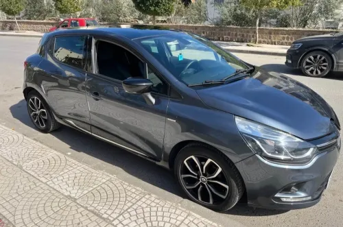 Renault Clio 4 2020 Limited 2