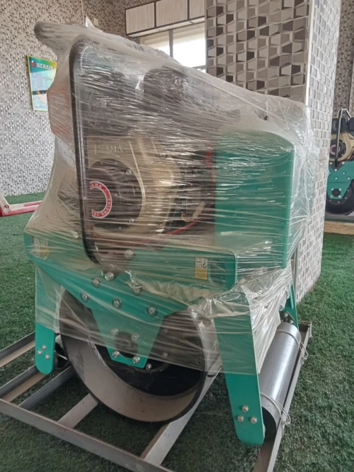 Rouleau compacteur KAMA