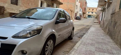 Renault Clio 3 2011 Night and Day