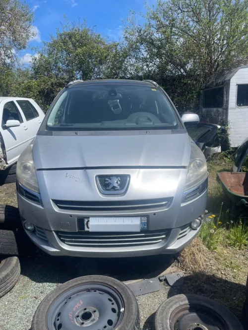 Porte avant G. Et D 5008