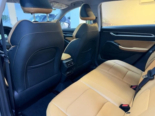 Geely Emgrand 2025 Premium Edition Flagship