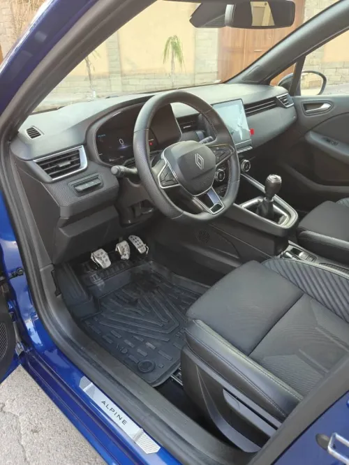 Renault Clio 5  2026 Esprit Alpine