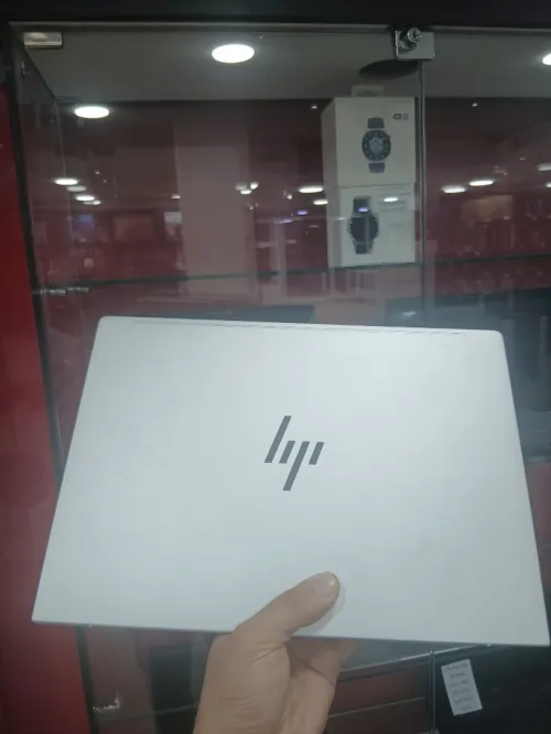 HP EliteBook 8 G1i - Ultra7 32GB/1T