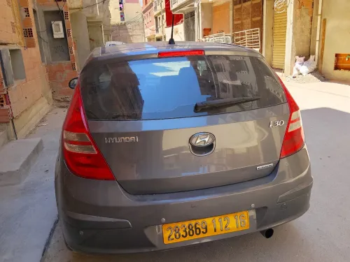 Hyundai i30 2012 Toute options