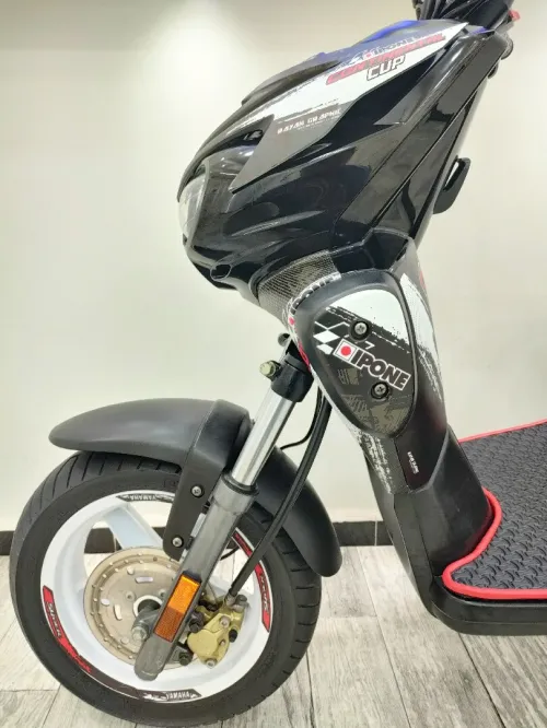 SLIDER FRANÇAIS 50CC SCOOTER YAMAHA MBK STUNT 2012