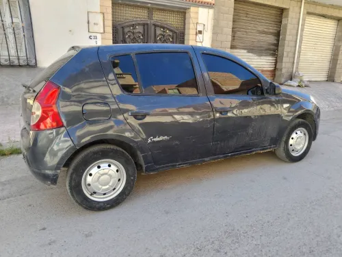Dacia Logan 2009 Baz