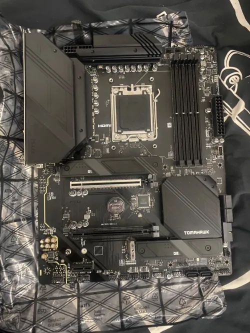 Msi b650 tomahawk