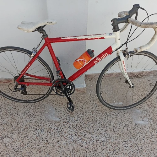 Offre 16750,00 Da pour Velo Btwin Course