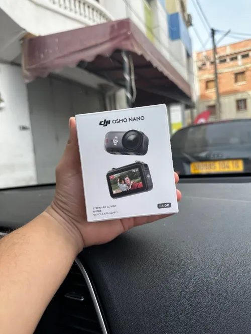 DJI OSMO NANO Standard Combo (64GB)