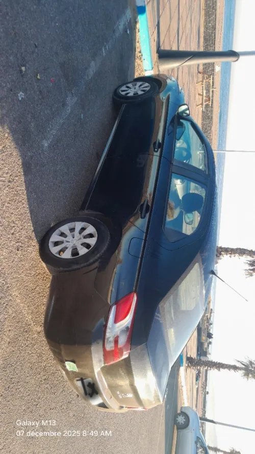 Peugeot 301 2013 Active