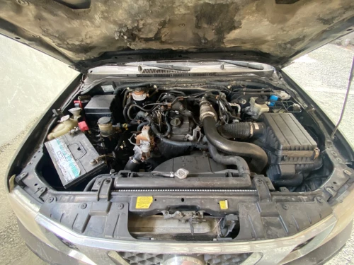 MOTEUR NAVARA 2,5L 