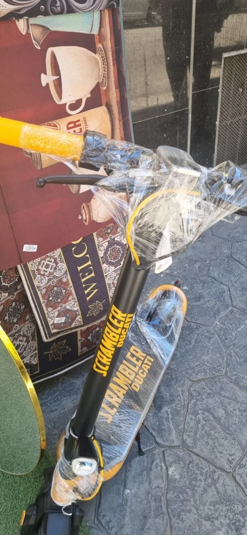 Trotinette électrique ducati