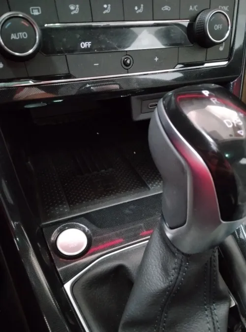 Volkswagen Tharu XR  2026 Turbo