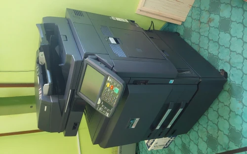 طابعة آلة ناسخة kyocera taskalfa