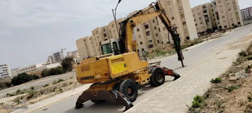 902 Liebherr 1992