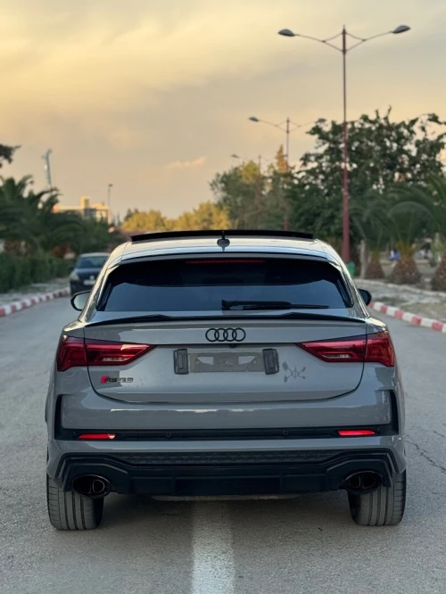 Audi RSQ3 Full Carbon 2023 