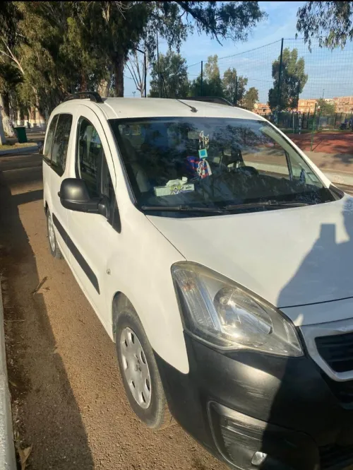 Peugeot Partner tepee 2015 