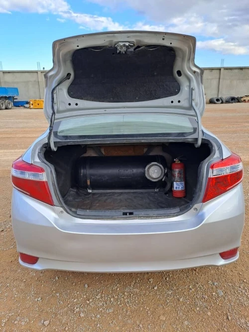Toyota Yaris Sedan 2015 Style