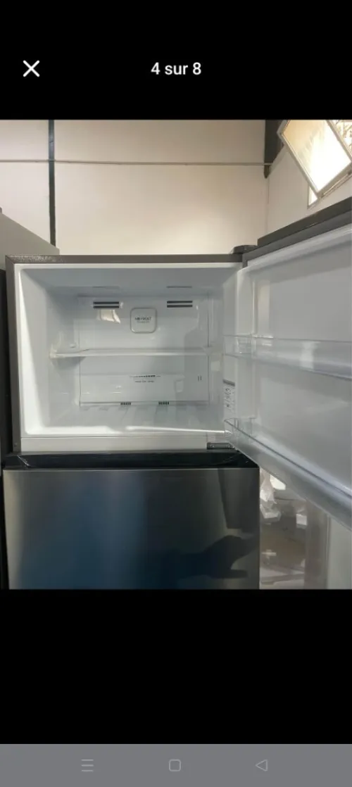 Réfrigérateurs HISENSE Combiné 408 Litres No Frost Inverter 1 Tiroirs 4 Etageres Largeur 80 Cm Hauteur 183.5 Cm Avec Dégivrage automatique Avec Congélation rapide
