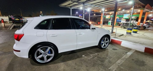 Audi Q5 2011 S Line Pack Tech