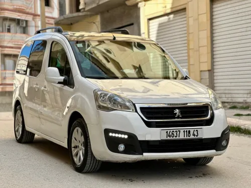 Peugeot Partner 2018 Tepee Allure 