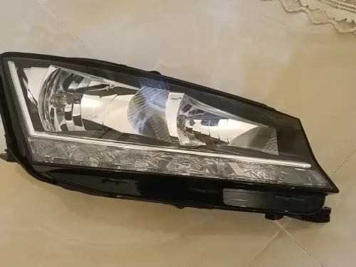 Phara Fabia avant droite
