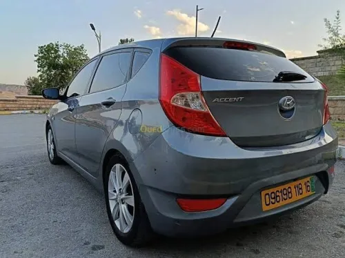 Hyundai Accent RB  5 portes 2018 